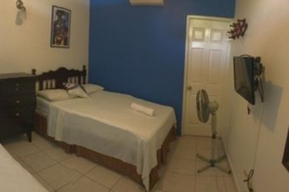 Photo of Bedroom in Leon
