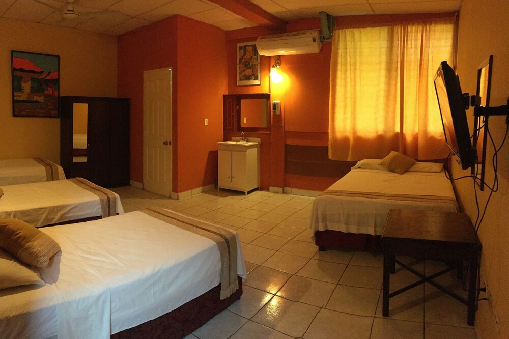 Photo of Bedroom in Leon