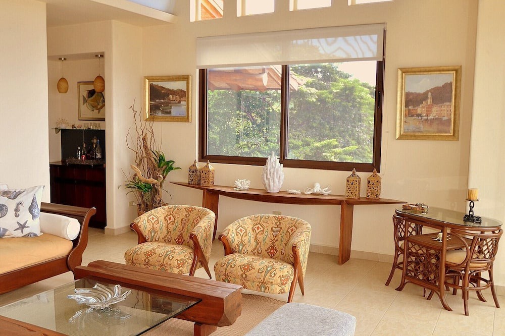 Photo of Livingroom in Guacalito de La Isla