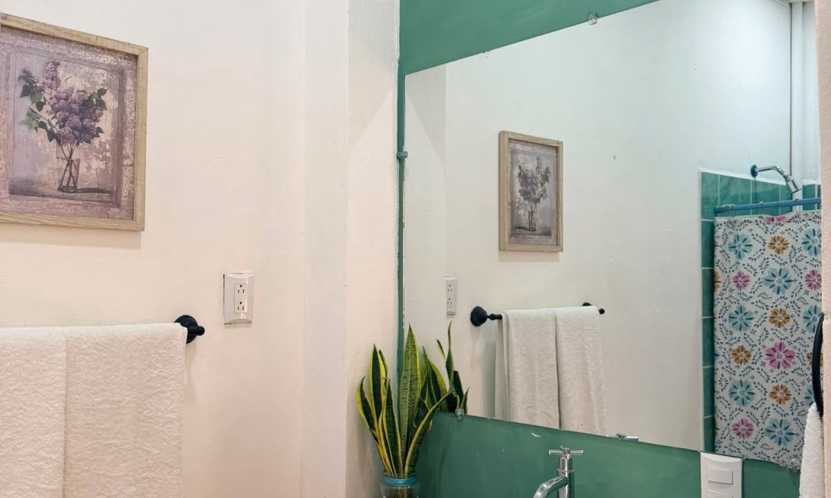 Photo of Bathroom in Leon