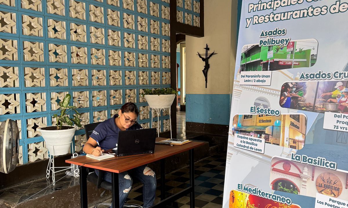 Photo of Others in Leon