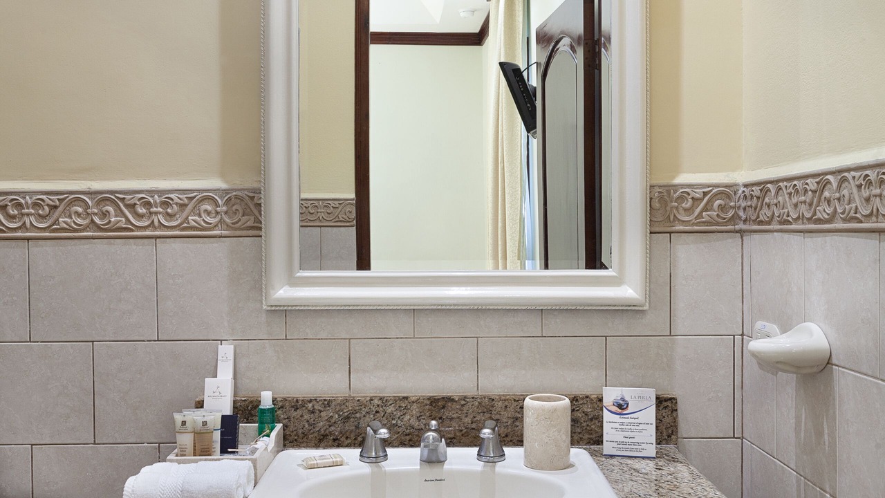 Photo of Bathroom in Leon