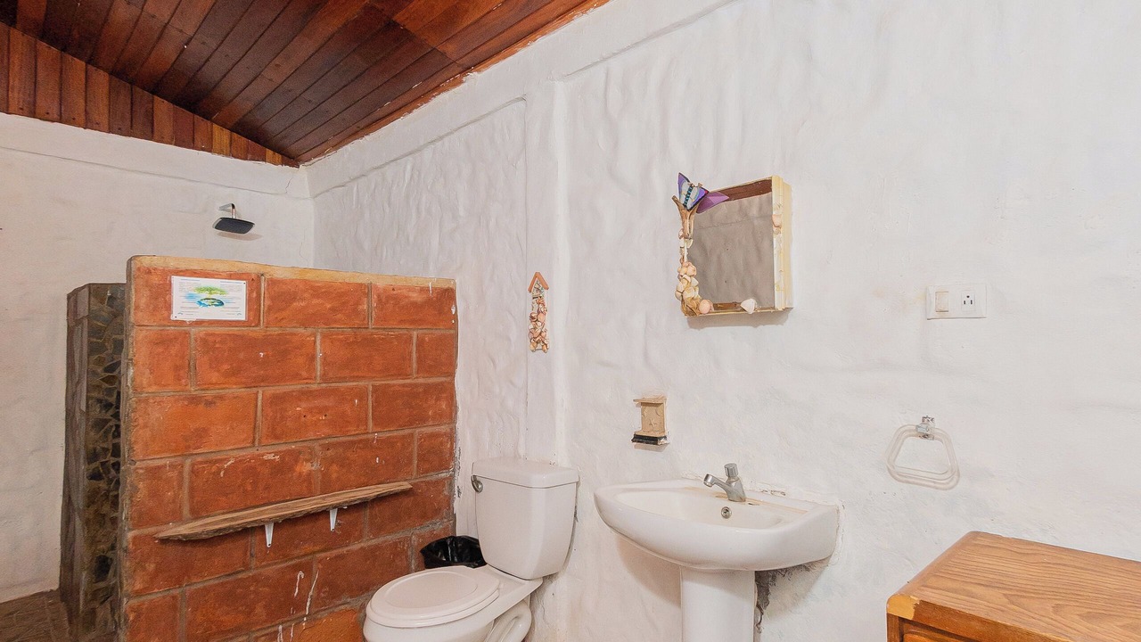 Photo of Bathroom in Salinas Grandes