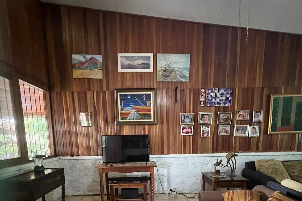 Photo of Livingroom in Santa Cruz