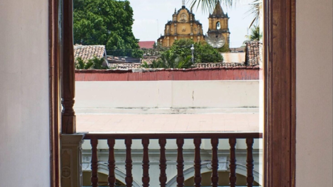 Photo of Others in Leon