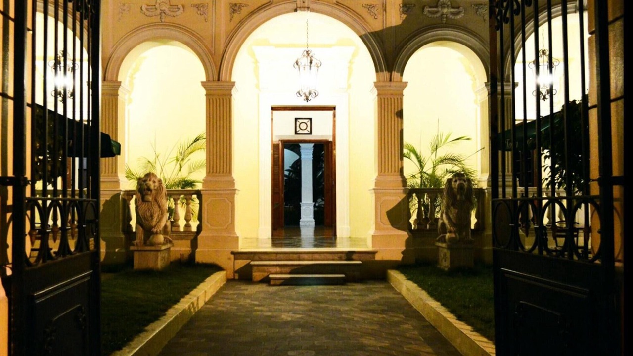 Photo of Others in Leon