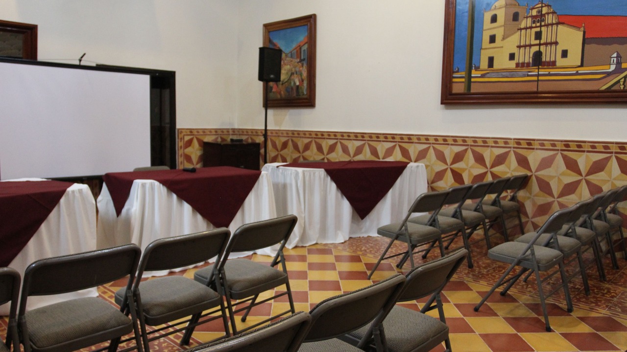 Photo of Others in Leon