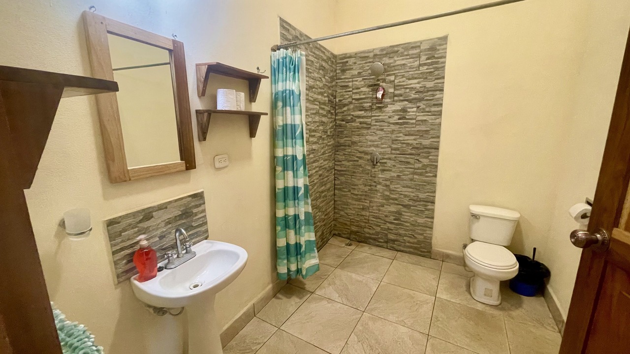 Photo of Bathroom in Catarina