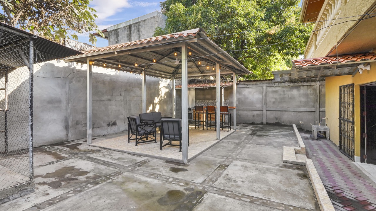 Photo of Outdoor in Leon