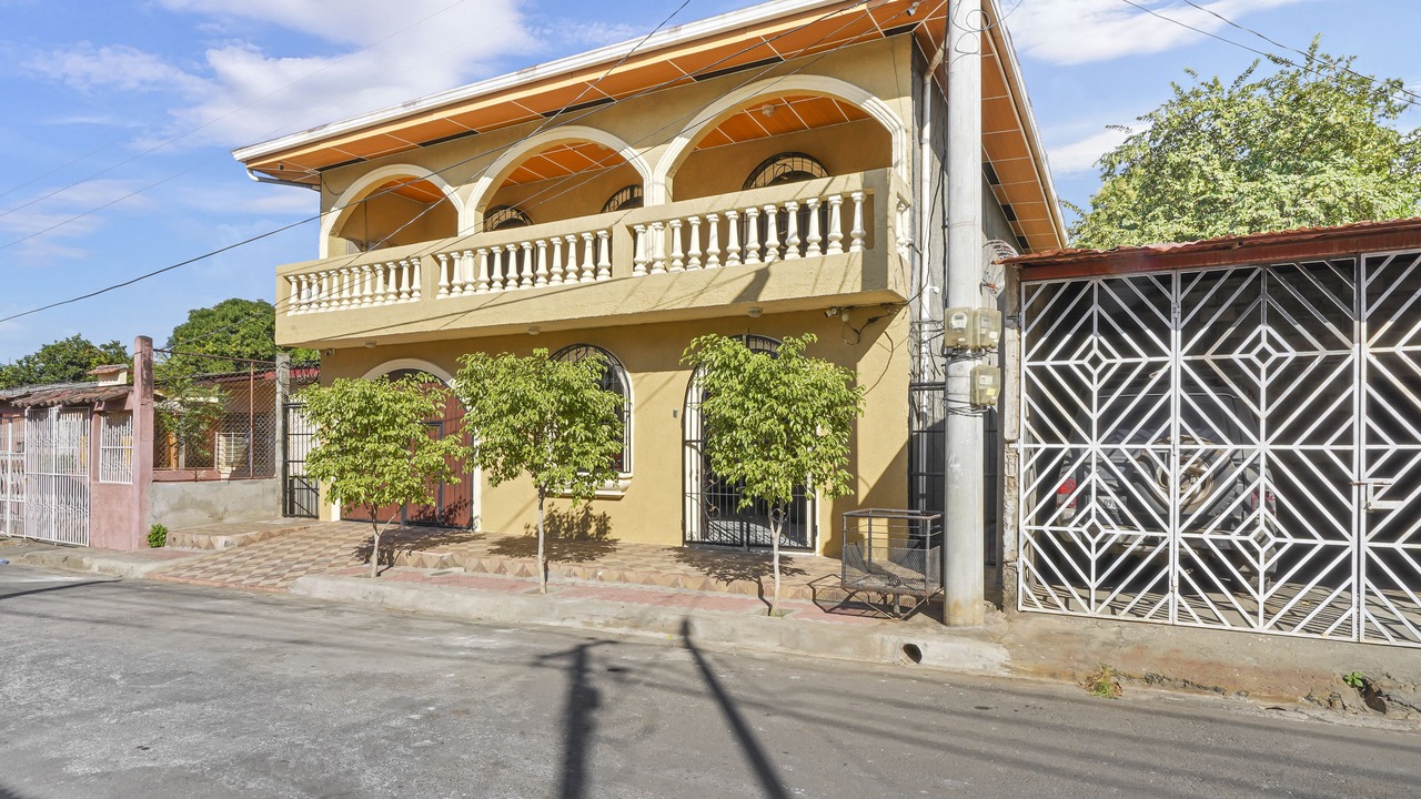 Photo of Outdoor in Leon