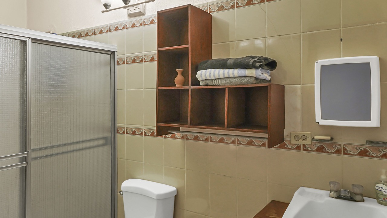 Photo of Bathroom in Leon