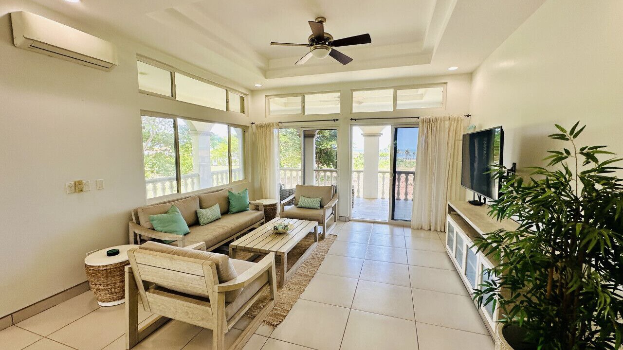 Photo of Livingroom in San Diego