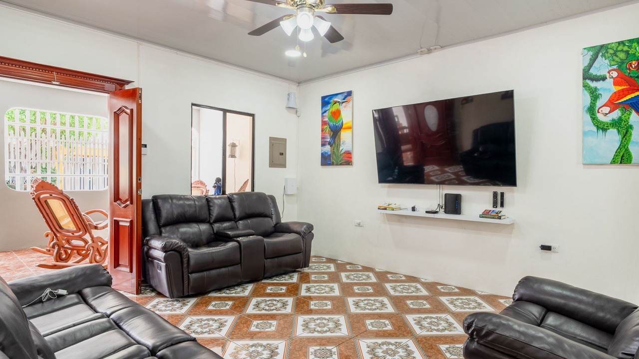 Photo of Livingroom in Managua