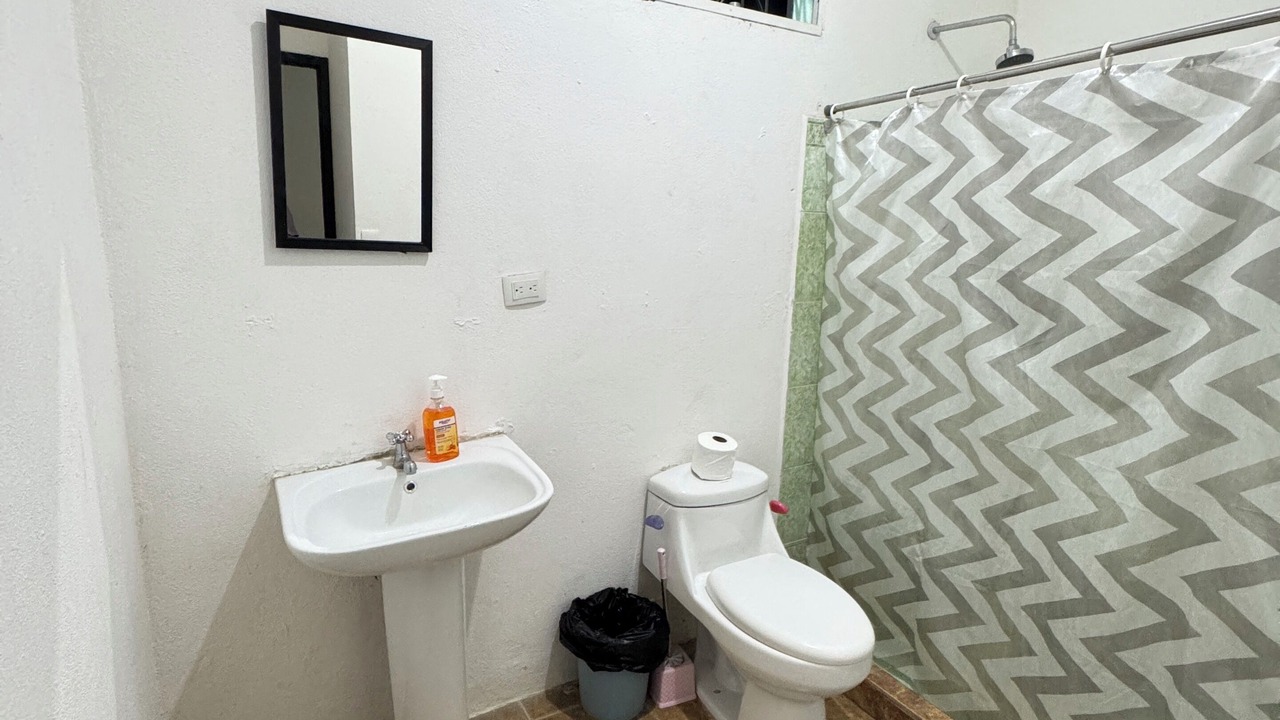 Photo of Bathroom in Leon
