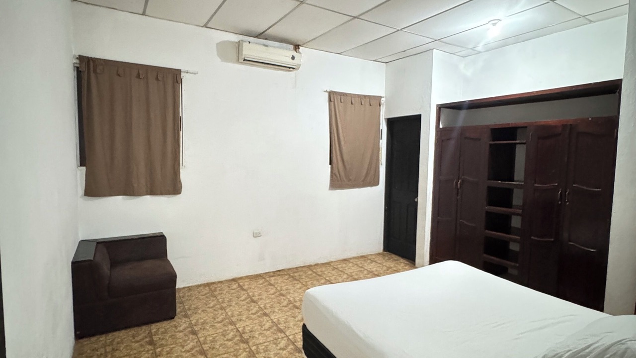Photo of Bedroom in Leon