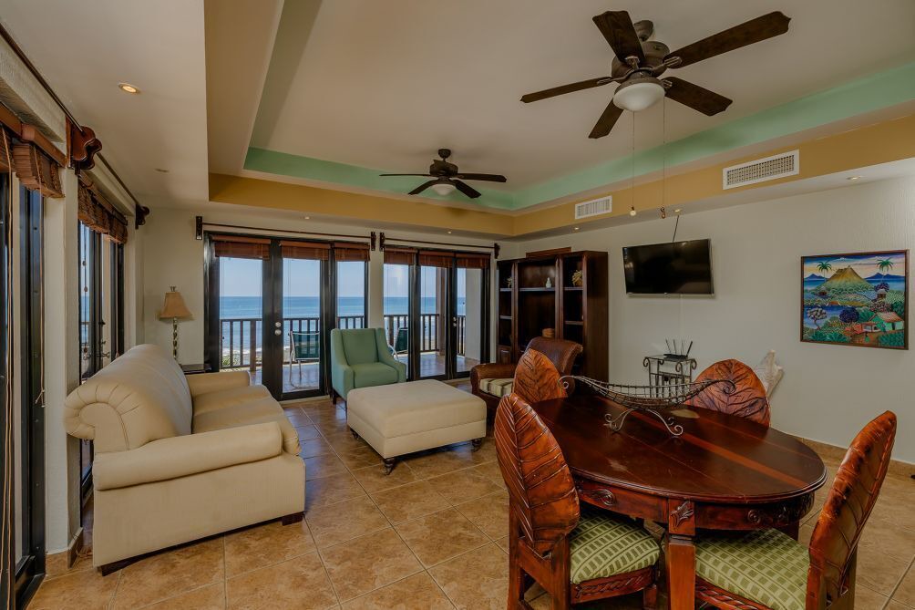 Photo of Livingroom in San Diego