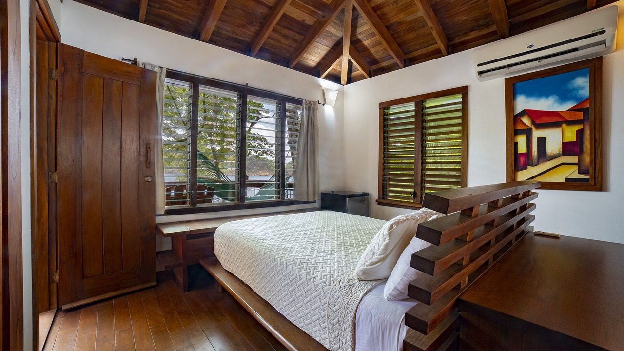 Photo of Bedroom in Guacalito de La Isla