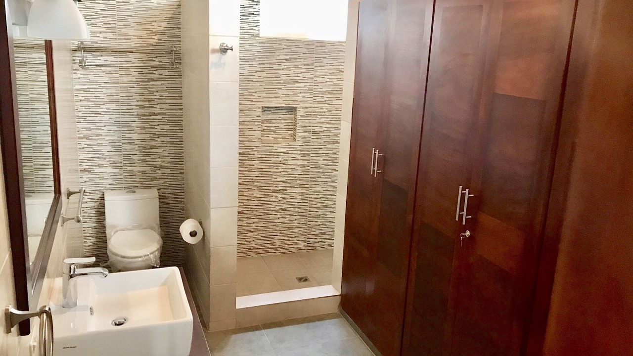 Photo of Bathroom in Leon