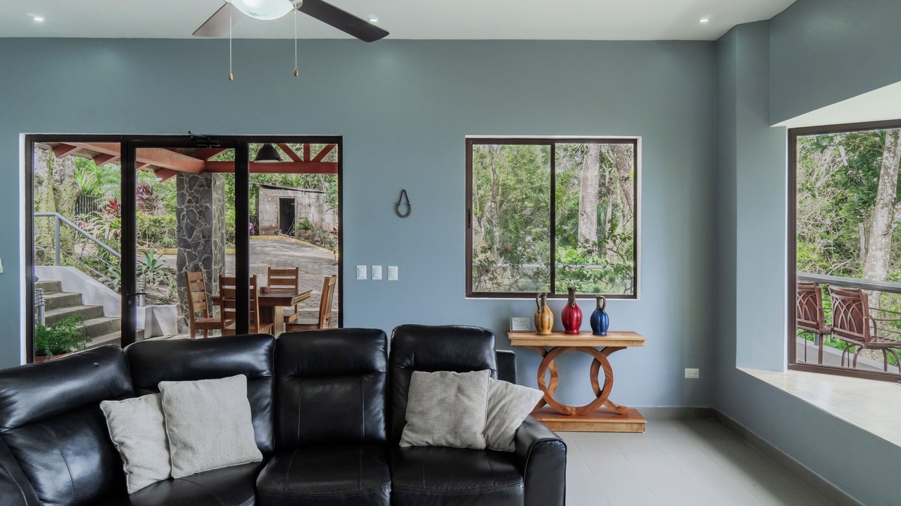 Photo of Livingroom in San Juan de Oriente