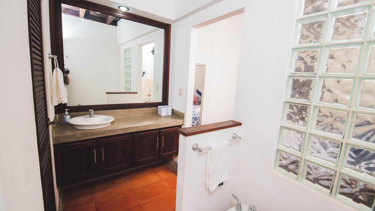 Photo of Bathroom in Leon