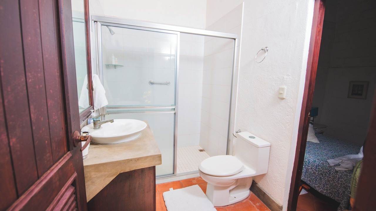 Photo of Bathroom in Leon