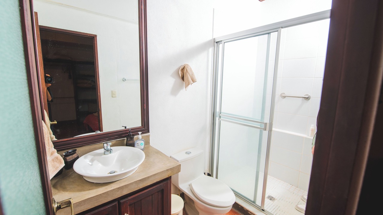 Photo of Bathroom in Leon