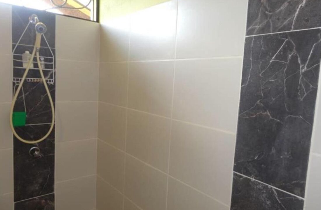 Photo of Bathroom in Aserradores