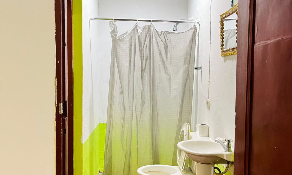 Photo of Bathroom in Leon