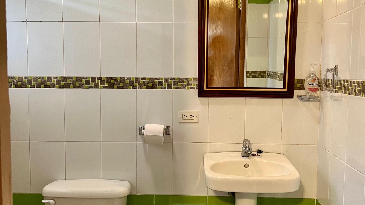 Photo of Bathroom in Leon