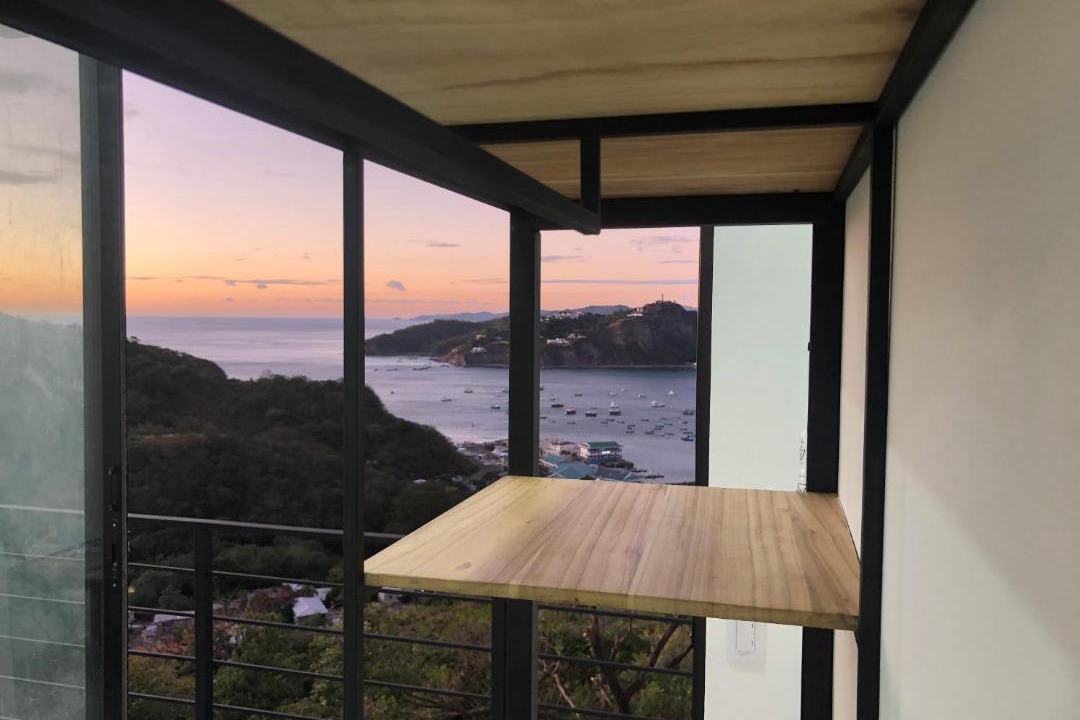 Photo of Patio Balcony in Paradise Bay