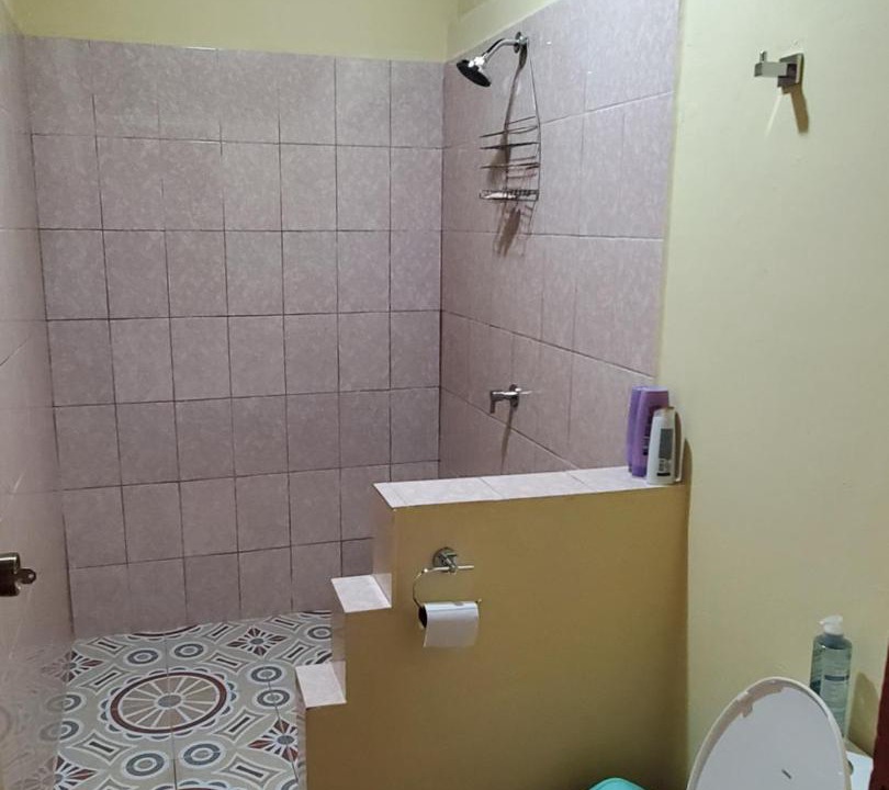 Photo of Bathroom in Leon