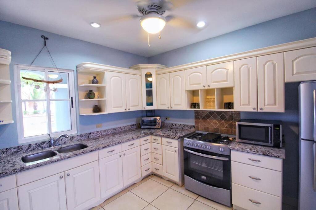 Photo of Kitchen in Managua