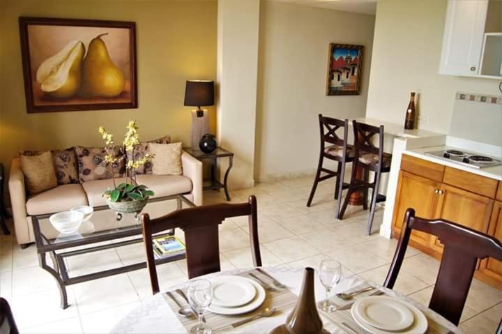Photo of Livingroom in Managua