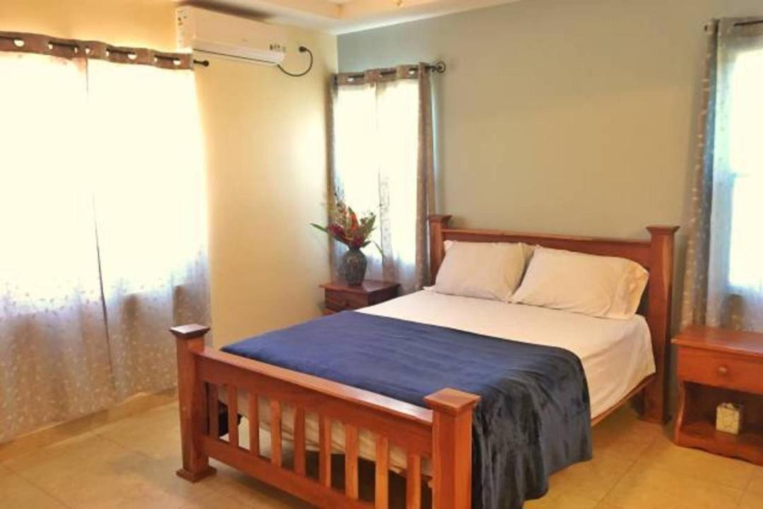 Photo of Bedroom in San Diego