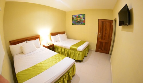 Twin Room, 2 Queen Beds
