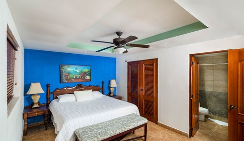 Deluxe Condo, 1 King Bed, Ocean View