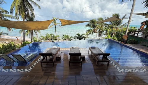 Pool & Oceanfront Casita