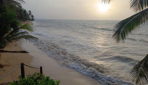 Beachfront Casita