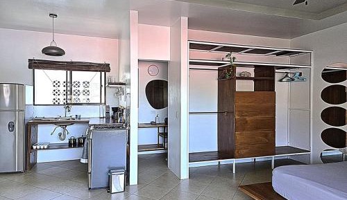 One-Bedroom Apartment with Balcony and City View