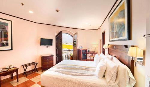 Queen Room with Balcony