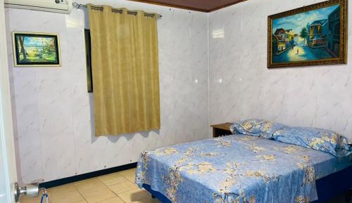 Deluxe Queen Room