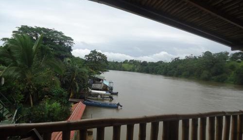 Mymo - Corner Suite with Balcony and River Views