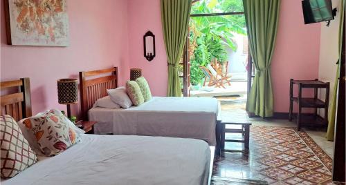 Deluxe Queen Room with Two Queen Beds