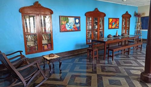 Queen Room with Garden View