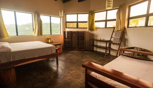Deluxe Double Room with Side Sea View