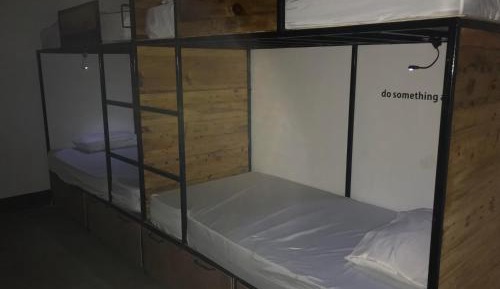 Bed in 10-Bed Mixed Dormitory Room
