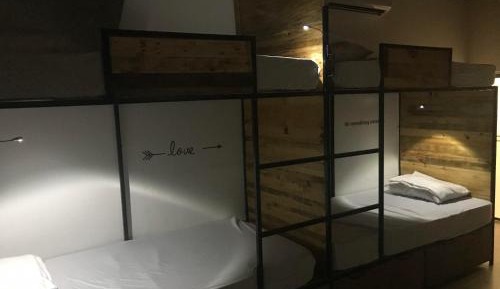 Bed in 8-Bed Mixed Dormitory Room