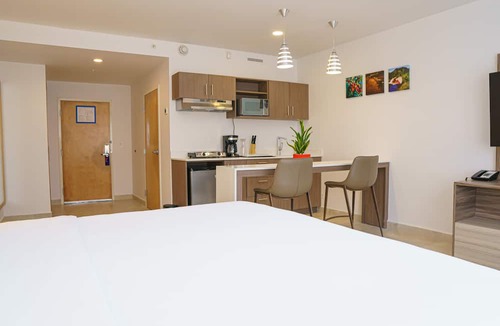 Managua Hotel | Holiday Inn Express Managua by IHG