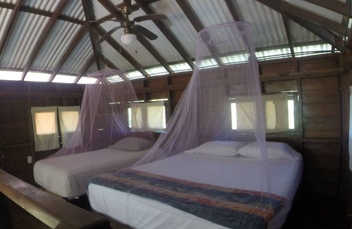 Leon House | Cabana Mitchell is a beachfront cozy cabana at Playa Tesoro