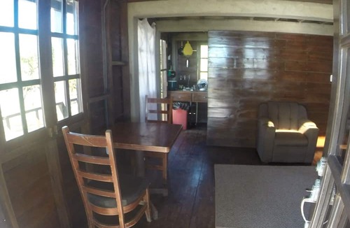 Leon House | Cabana Mitchell is a beachfront cozy cabana at Playa Tesoro